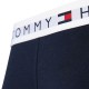 Tommy Hilfiger ανδρικά βαμβακερά boxers 3pack σε σκ. μπλε χρώμα με διαφορετικό χρώμα στο λάστιχο, άνετη γραμμή 95%cotton 5%elastane UM0UM03181 0RX